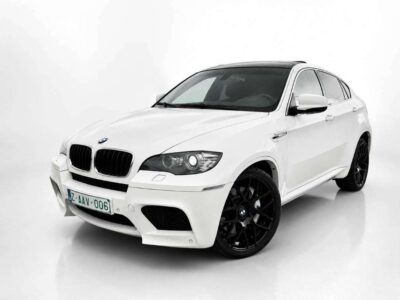 BMW X6 M Echte M , 555 pk – ZEER MOOIE STAAT – FULL OPTION – LICHTE VRACHT – IN VLAANDEREN KUNNEN PARTICULIEREN L VRACHT RIJDEN !! bei Best Budget Car in 3000 Tienen